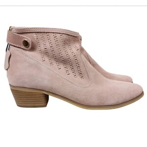 Denver Hayes Pink Suede Leather Ankle Bootie Perforated Almond Toe Size 9